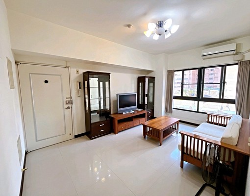 五期市政LV2房，面7期近新光三越 - Image 1