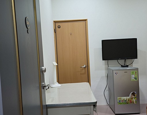 圓山捷運學校旁清淨安全學生上班族首選優質套房 - Image 1