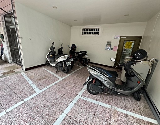 採光溫馨套房/變頻冷氣/乾濕分離/可補 - Image 15