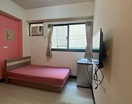 🏢靜宜/弘光電梯套房|🏠房東自租✨免仲介費⭐️可租補💰 - Image 2