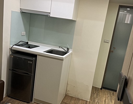 吳鳳ㄧ街獨立洗衣機套房出租(可租補) - Image 1