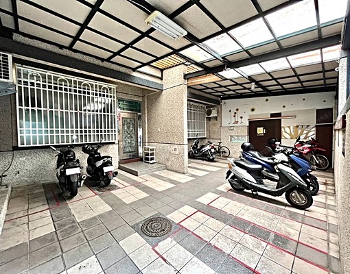 近慈濟科大/太昌/三角市場/優質獨立套房 - Image 12