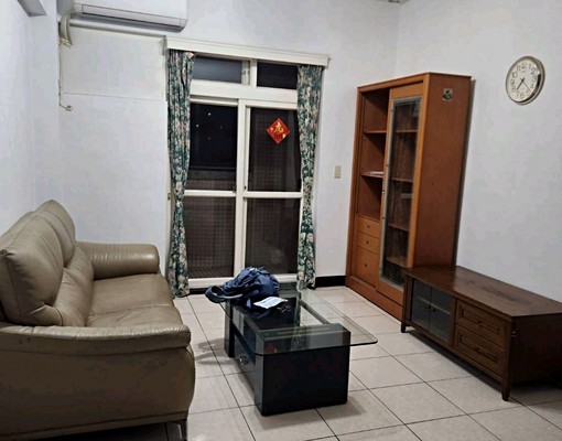 台北比佛利山莊(含管理費、車位) - Image 1