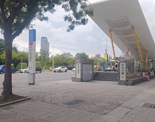 自強夜市-電梯獨立套房 - Image 9