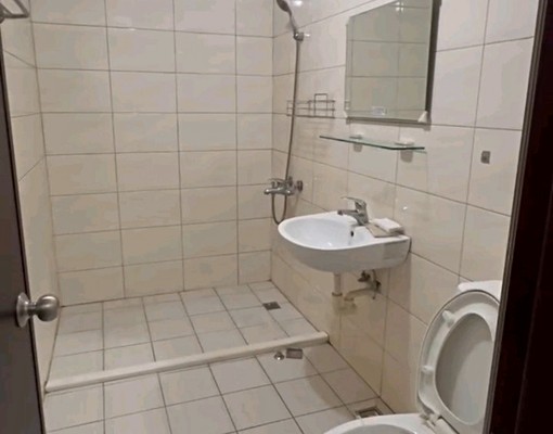 全新裝璜,舒適住佳 - Image 4