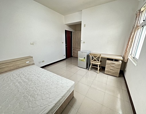 禁菸房~近華亞科學園區,近廣達 - Image 1