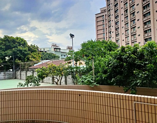 三重優質保全社區雅房找女客(有誠意可談) - Image 4