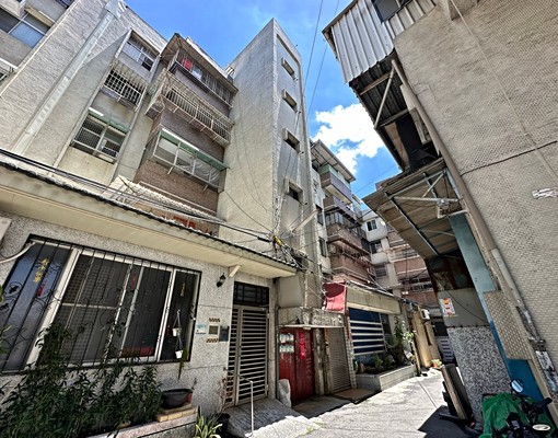 屏東市區-公寓三樓傢俱電全 - Image 13