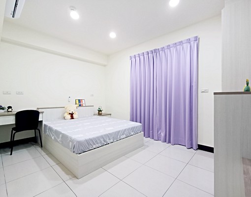 ❤近成大／東豐路❤有陽台／個人洗衣機／專人幫忙倒垃圾❤ - Image 5