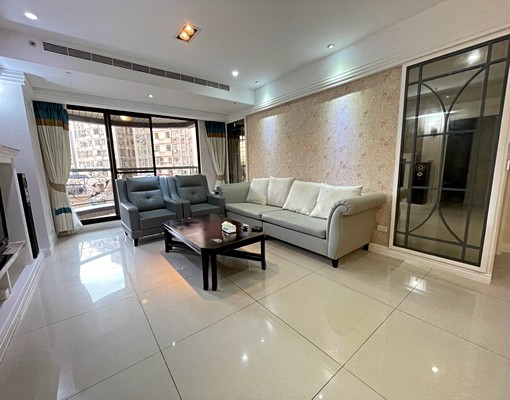 藝文中心雙主臥精品大四房含車位 - Image 1