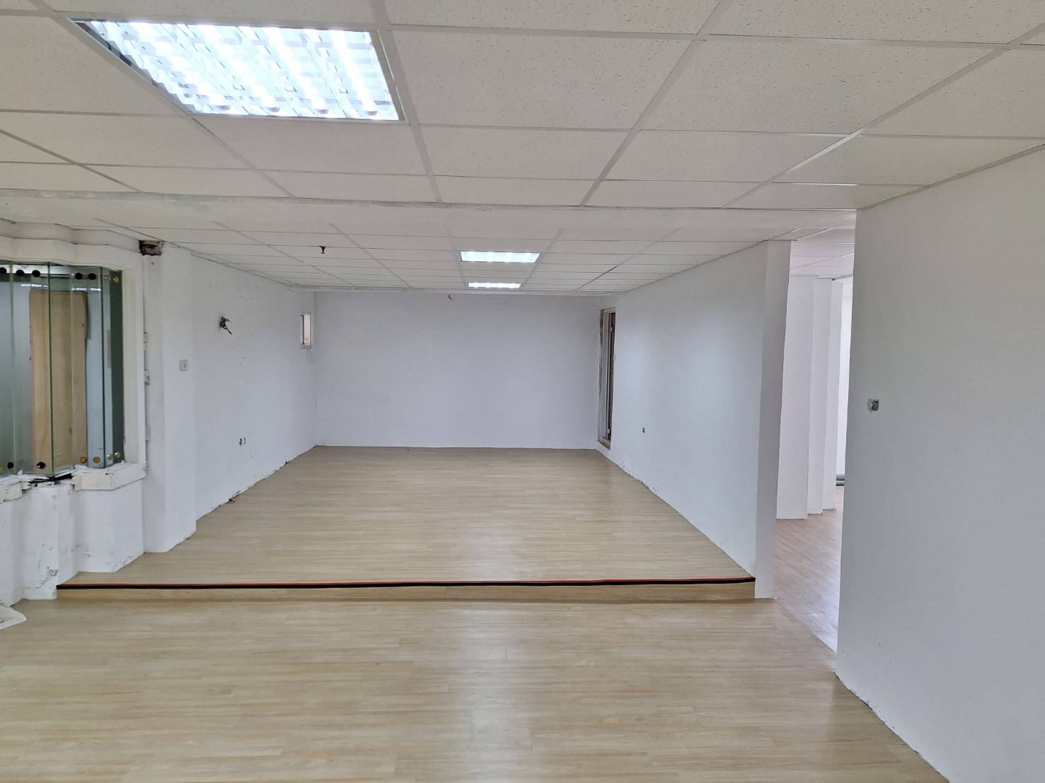 高雄新京站不到17萬捷運高樓好採光商辦