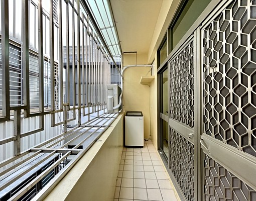 新南路(秦漢街)和室木地板一房一廳一衛大套房出租 - Image 4