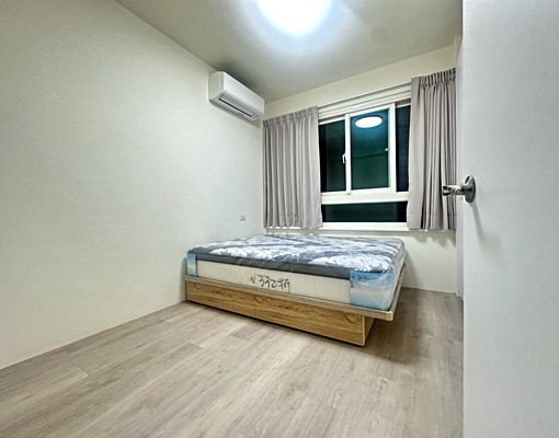 大安森林公園正兩房一廳一陽台.附家具家電全. - Image 8