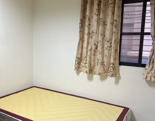 單純寬敞明亮小套房 - Image 1