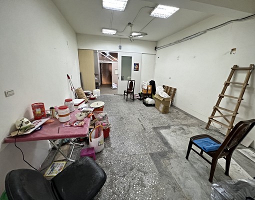 學區旁路邊一樓可使用約35坪~永義房屋 - Image 8