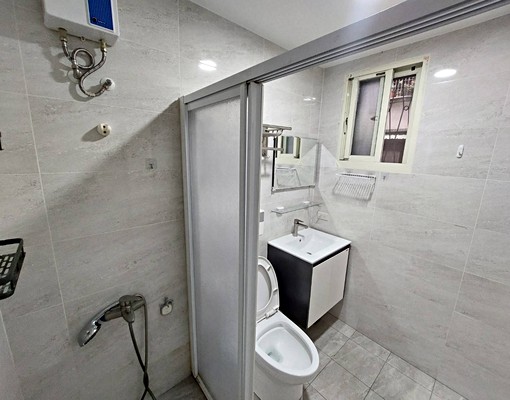 獨立陽台洗曬衣一樓獨立進出，可租補可貓 - Image 11