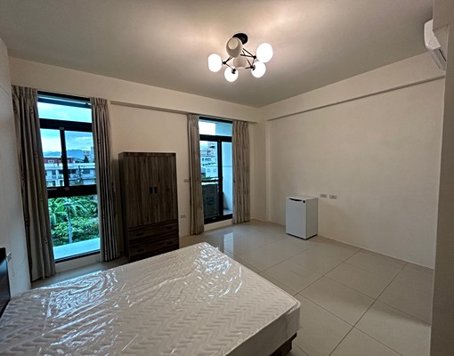 電梯清幽宜蘭市近宜蘭大學、蘭陽女中 - Image 1