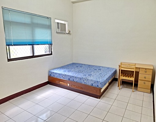 社區四房三衛.稀有一樓 - Image 11