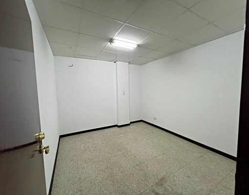 7-11樓上，生活便利 - Image 7