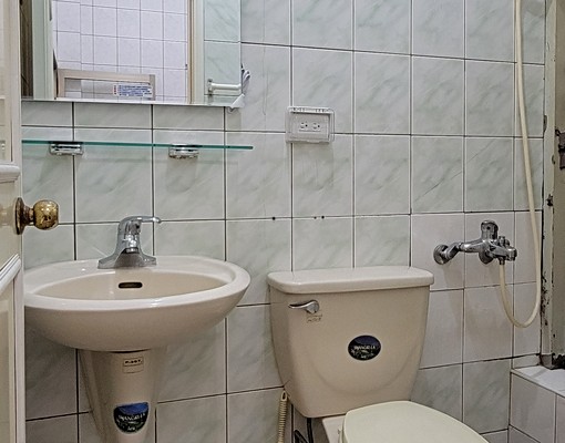 面公園一樓│空氣好採光佳│天然瓦斯台水台電 - Image 6