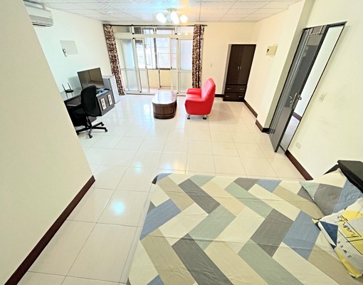 可租補💯大陽台|大坪數❤️舒適套房❤️ - Image 2