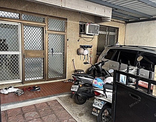 內新市場內新街/巷內1樓精美裝潢三房/可停雙車 - Image 3