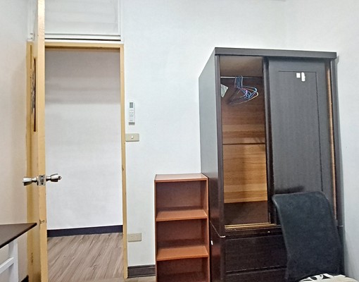 考試院溝子口可合租可多人租補 - Image 11