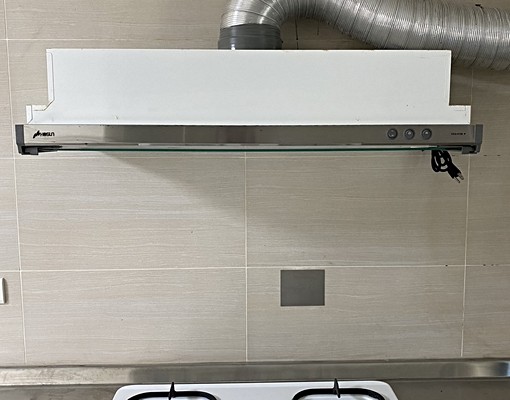 純精路重新裝潢透天厝採光好、生活機能佳 - Image 9