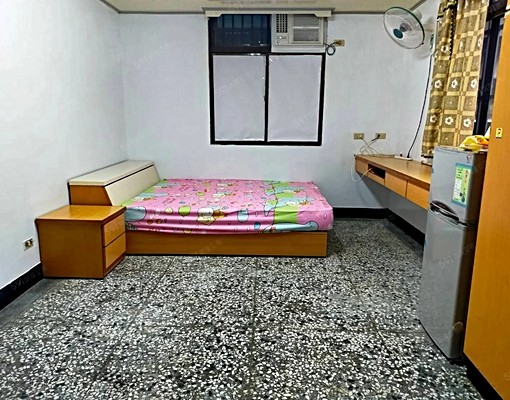 可租補生活機能棒!輔大正貴子路大坪數套房 - Image 4