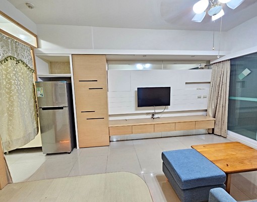 美術館商圈優質兩房陽台進出.車位 - Image 4