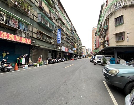 房間開窗福田公園採光優質電梯套房B - Image 2