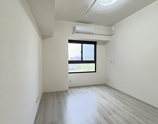 機捷好市多正對面全新三房含平面車位 - Image 9