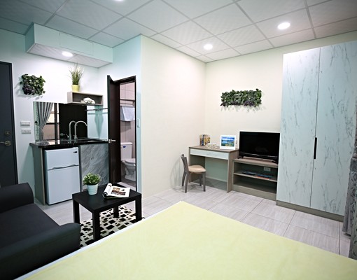 屋主自租/中科/榮總/澄清/東海/獨洗曬 - Image 3