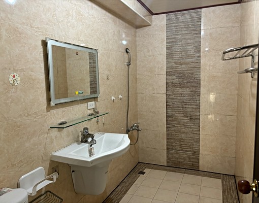 寬敞雅房出租 - Image 5