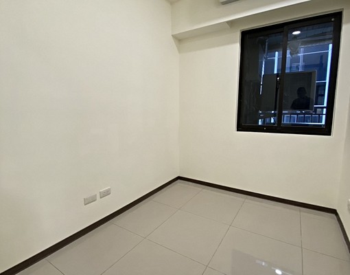 ☎中信小郭☎帝國花園三房車~含車不含管~ - Image 6