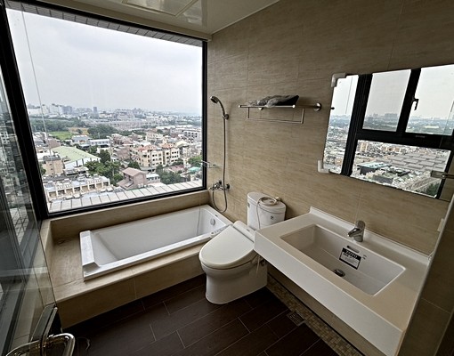 三本天朗景觀戶~2房2廳2衛附平面車位 - Image 7