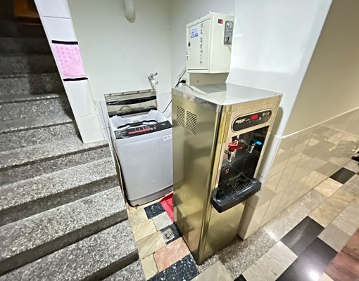 文華路靜巷優套1樓好出入含網路聯網電視水100電5元 - Image 6