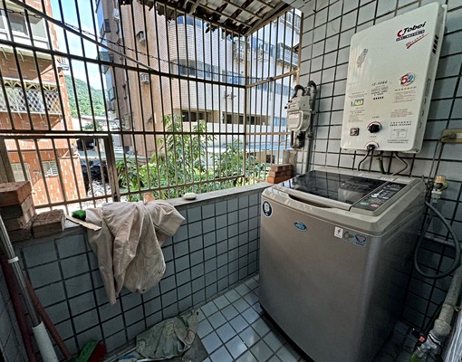 近市中心美三房出租 - Image 7