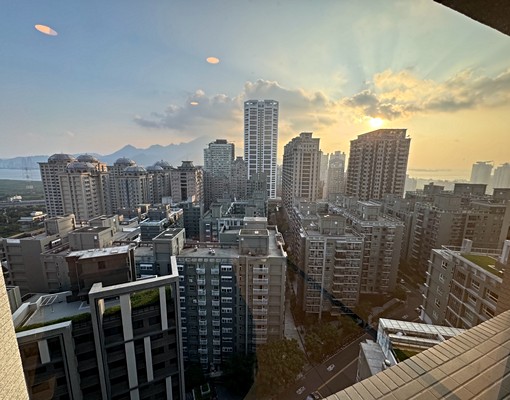 可租補需公證全新紅樹林好風光3房高樓平車 - Image 2