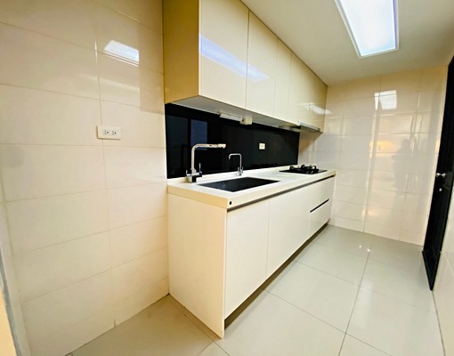 純心房緣♥太原74快道★浴缸大三房附休旅車位★系統裝潢台水電 - Image 4