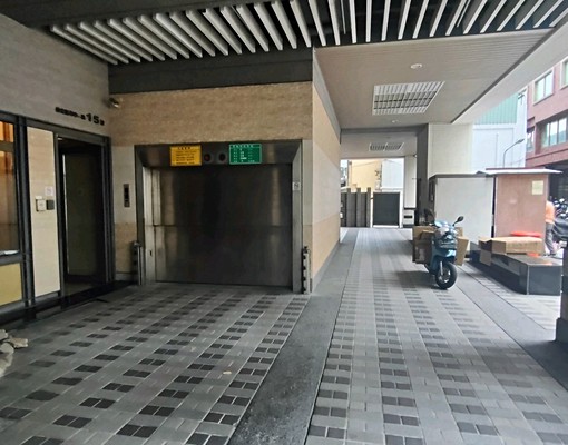 流行音樂中心2面採光2房 - Image 11