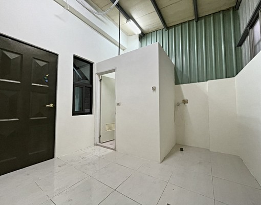 仁武仁雄路賺錢金透店(整棟4層樓出租) - Image 5