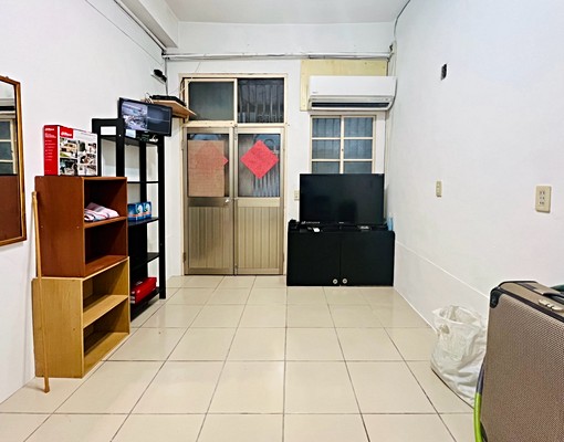 正義國小旁靜巷一樓近市場生活機能佳 - Image 1