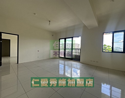 店長阿貴🏠稀有景觀庭院大戶🍎平面大車位🍍我專營美麗山林 - Image 5