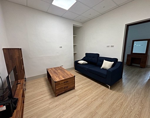 可申請租補,設籍~莊敬路大馬路上面後面不吵雜~全新裝潢~ - Image 8