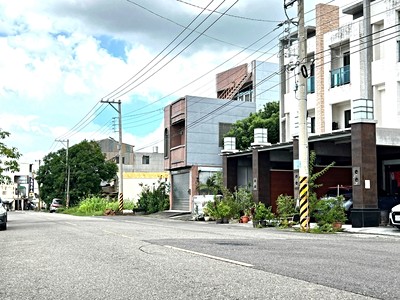 🔴住商芳如薦官田5.6米邊間店墅俗