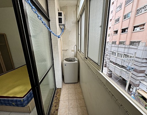 富築!可補助獨洗陽台,近好市多、中台科大 - Image 3