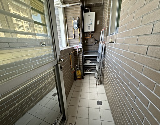 長庚捷運特利屋露台二房 - Image 11