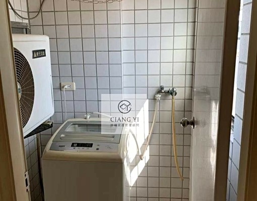 近新天地獨洗陽台套房✅垃圾集中 - Image 5