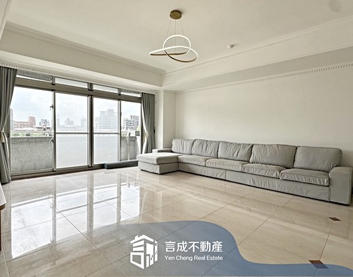 唭哩岸|看市景背山景。雙主臥含車位 - Image 1